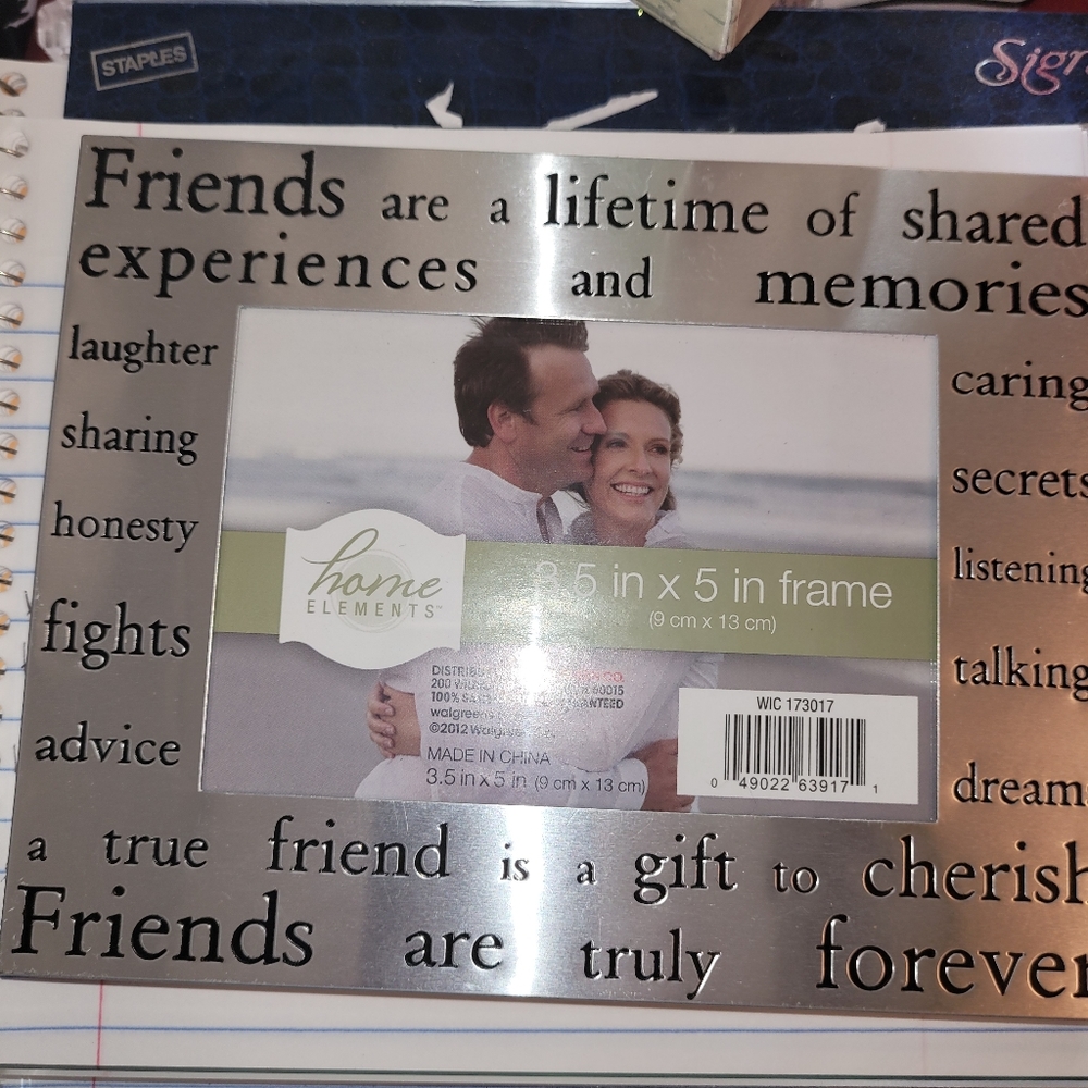 Two friends picture frames - Picture 3 of 3
